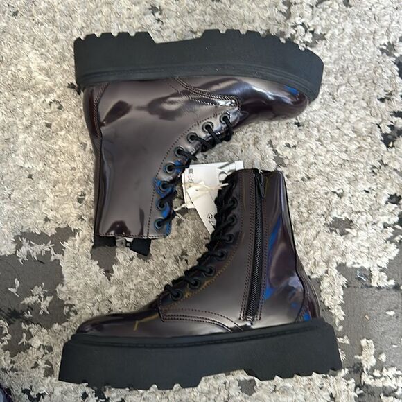 ZARA Kids | Maroon | FAUX PATENT LEATHER ANKLE BOOTS - Picture 8 of 8